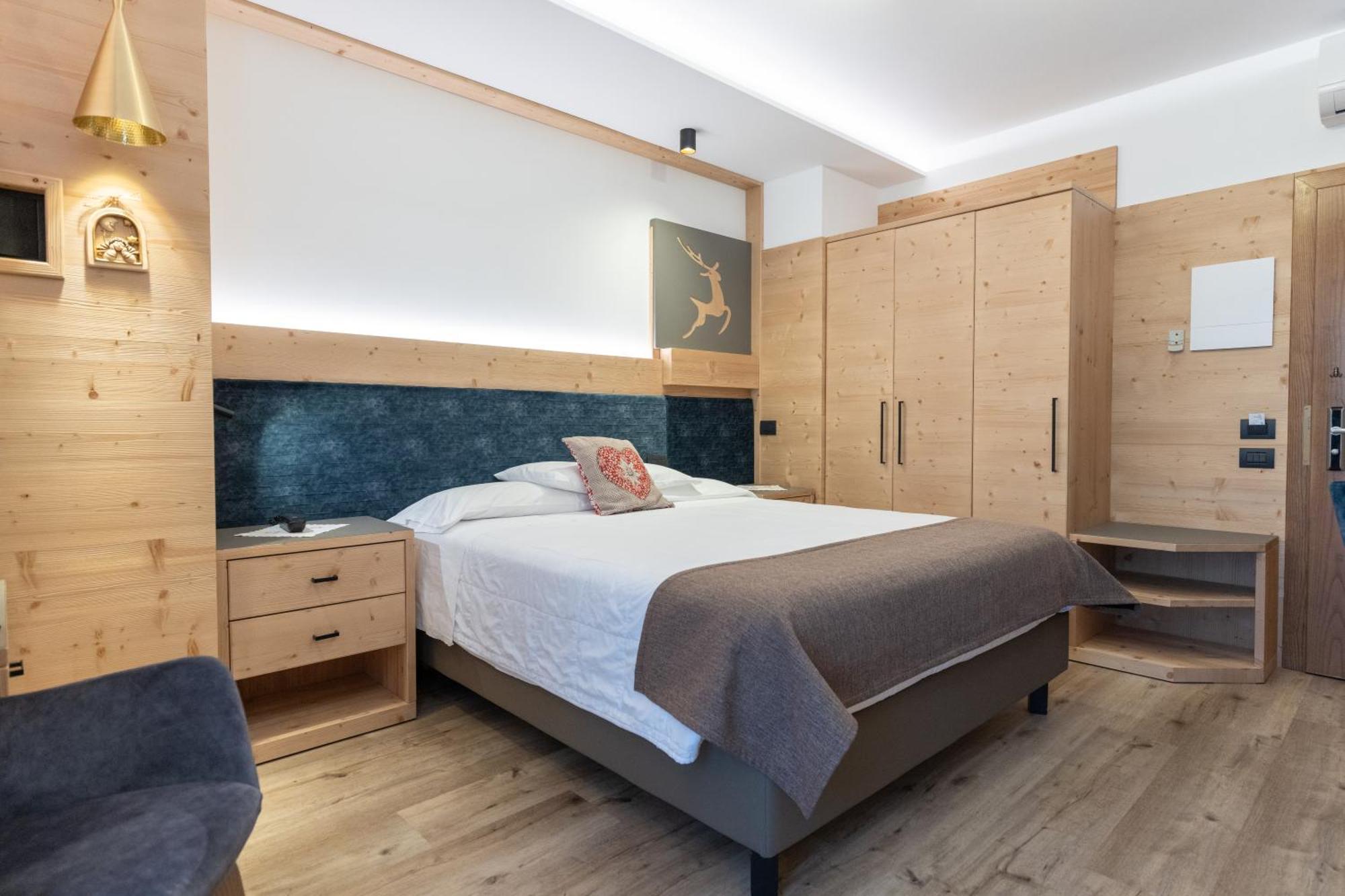 Alexander Hotel Alpine Wellness Dolomites Molveno Kültér fotó