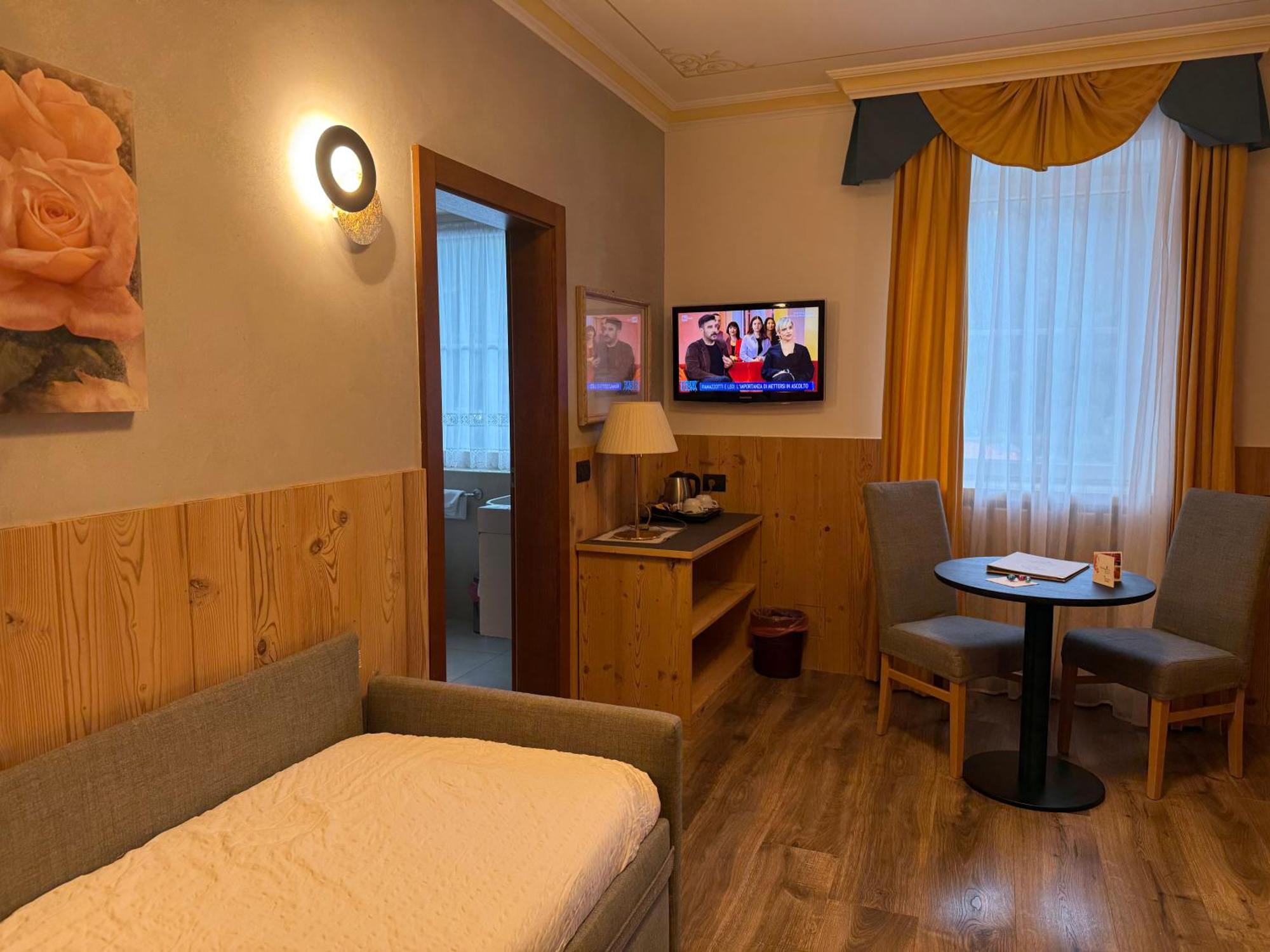 Alexander Hotel Alpine Wellness Dolomites Molveno Kültér fotó
