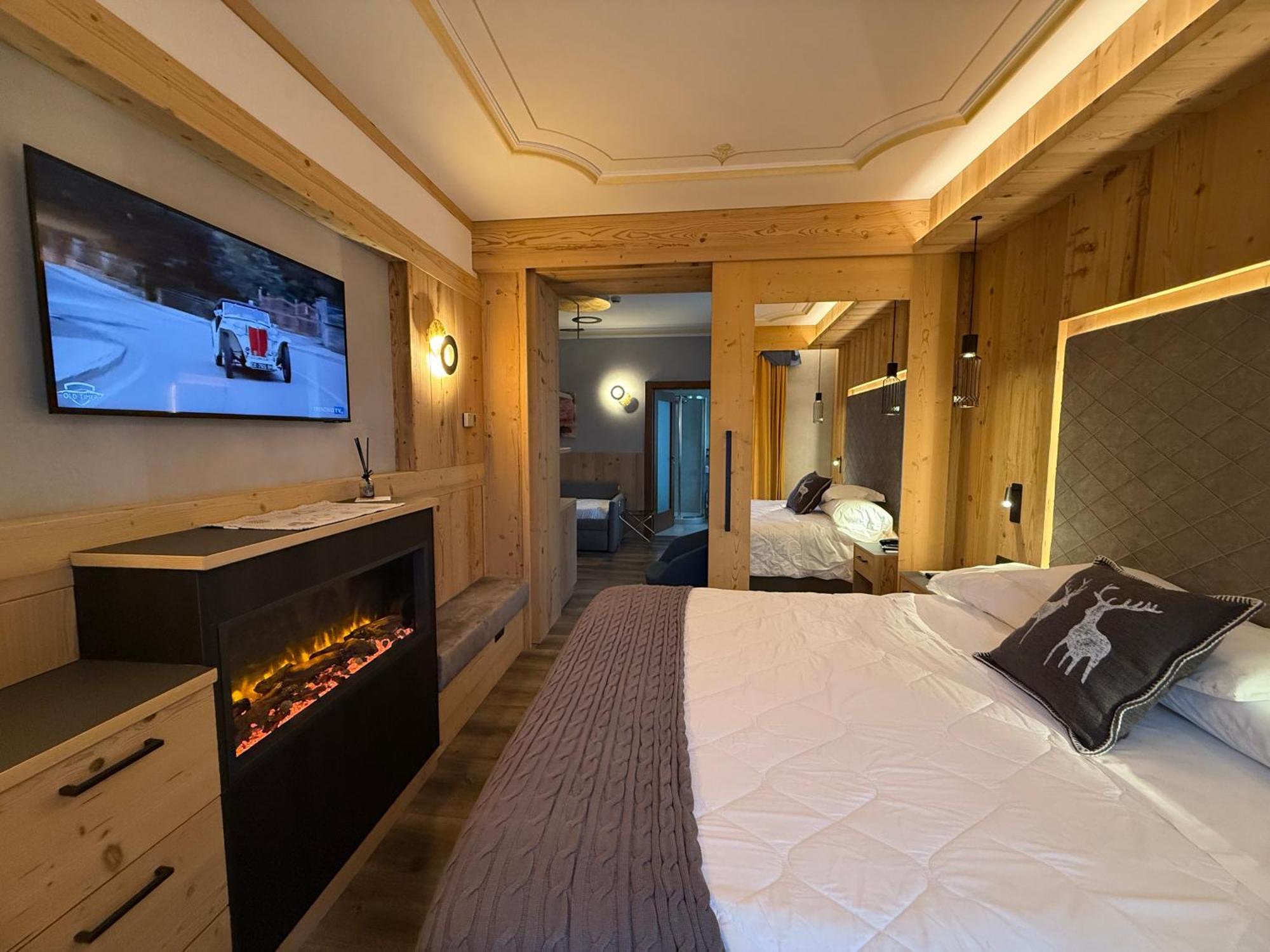 Alexander Hotel Alpine Wellness Dolomites Molveno Kültér fotó